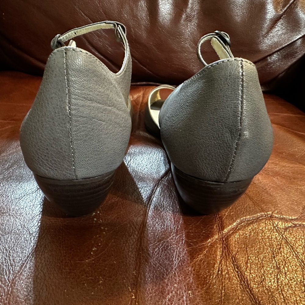 All Black - Grey Peep Toe Heels Size 41 (US Size 10.5) - Picture 6 of 11